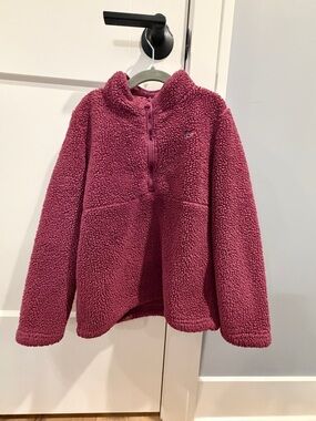 Vineyard Vines Plush Sherpa Half-Zip in Deep Berry